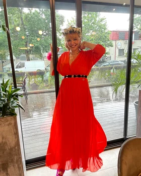 Cristina Cioran a recunoscut că a fost dependentă de tutun. Sursă: Facebook