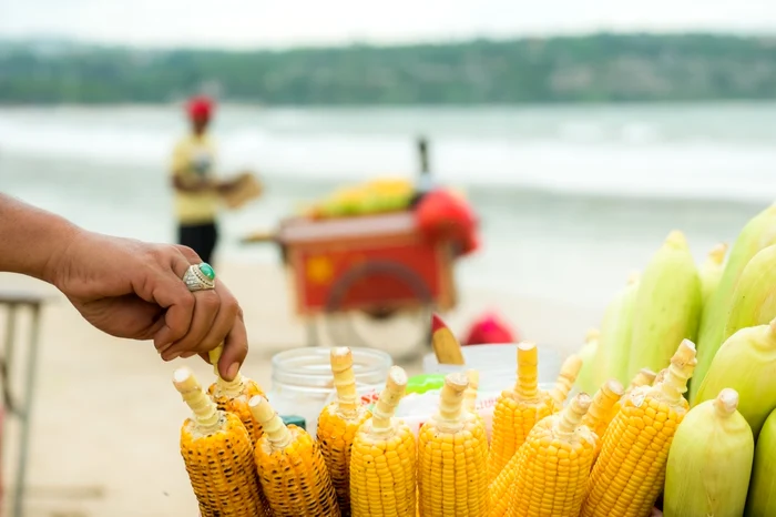 Mâncare plajă - sursa foto Shutterstock