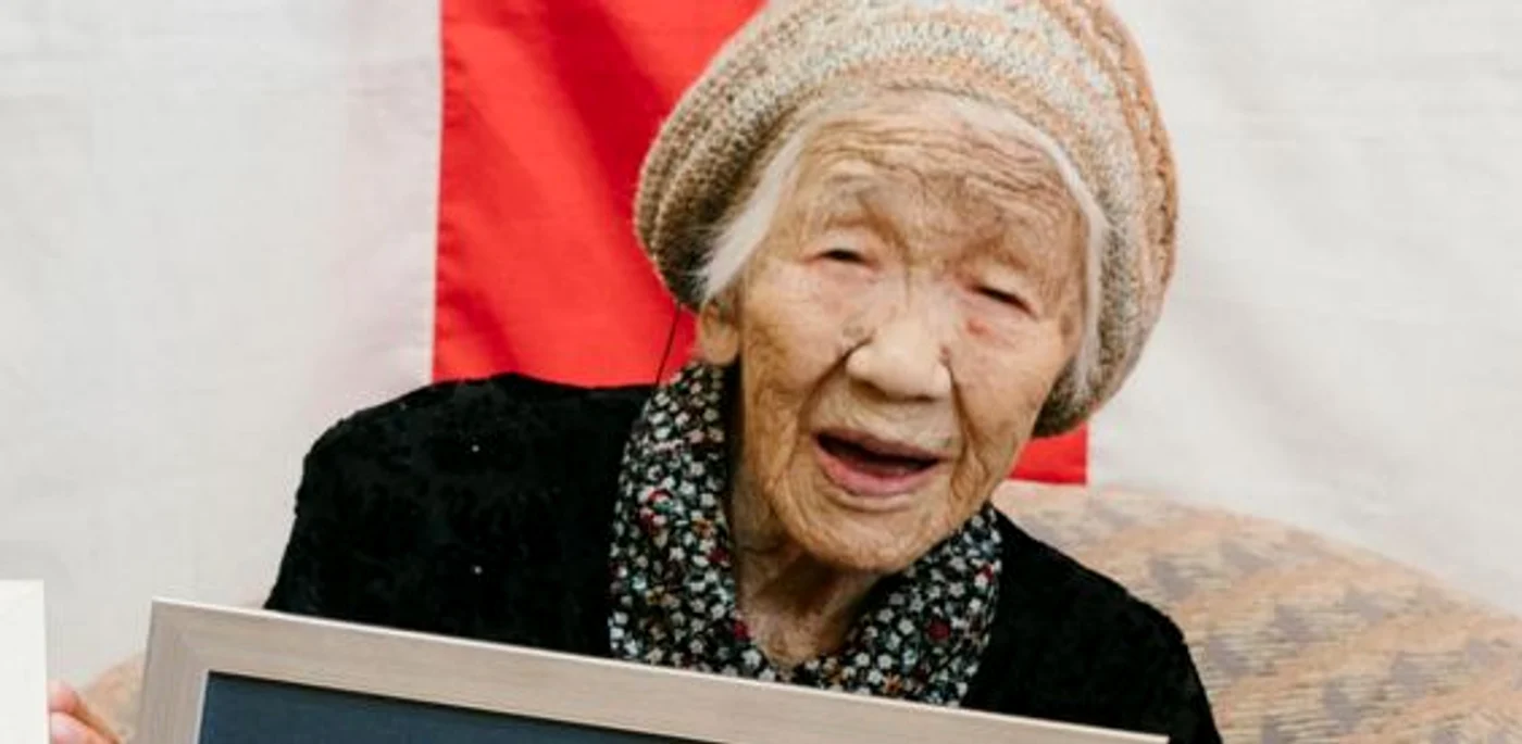 Japoneza Kane Tanaka (în imagine) are 116 ani FOTO guinnessworldrecords.com