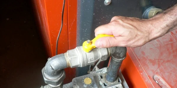 Administratorii nu au voie să închidă robineții de căldură
