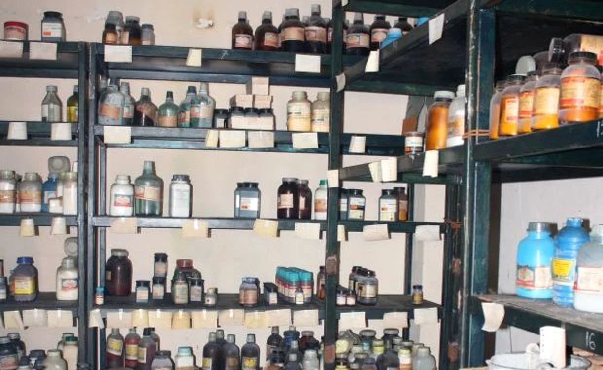 Substanțele toxice au fost sigilate și confiscate de polițiști
