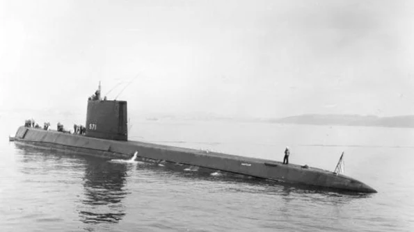 Rusia desfăşoară exerciţii militare cu submarine nucleare şi lansatoare de rachete jpeg