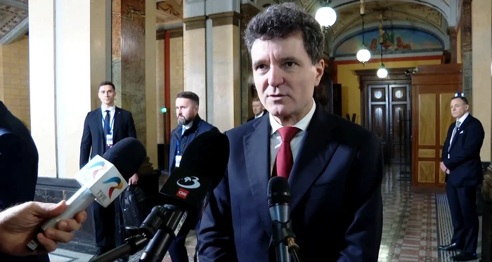 Nicușor Dan participă la Summitul de la Helsinki. FOTO: Facebook/Nicușor Dan