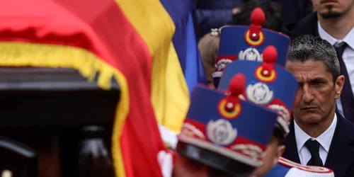 FUNERALII LUCESCU 03 FOTO INQUAM Photos Octav Ganea