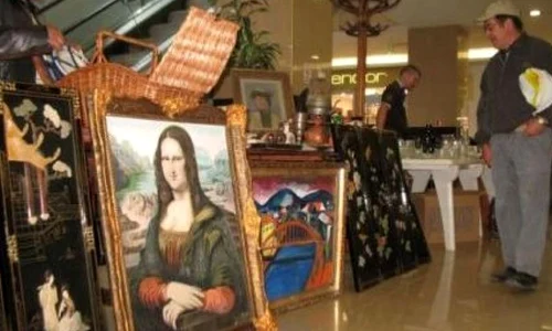 Mall ul mureşean s a transformat în muzeu de istorie pentru 2 zile jpeg