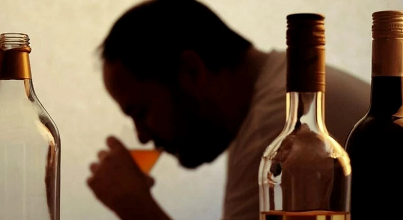 Dependența de alcool, o problemă tot mai mare