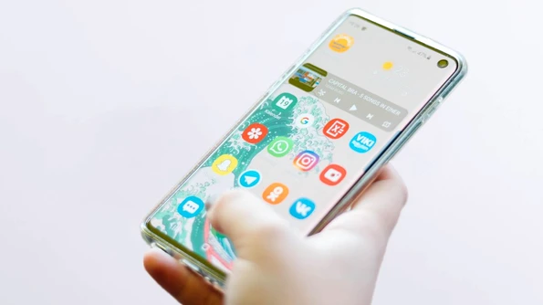 Noul membru al familiei Samsung Galaxy S20: Fan Edition, telefonul creat de dorințele fanilor jpeg