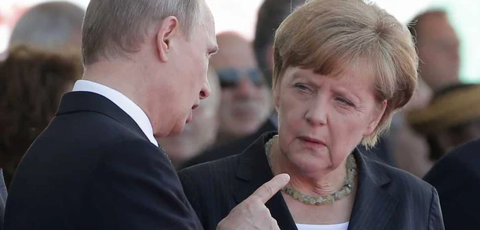 Angela Merkel a făcut prea puţine pentru a stopa conflictul din Ucraina din dorinţa de a păstra relaţiile cu Vladimir Putin