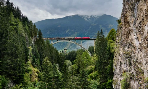 Tauernbahn – rută feroviară spectaculoasă și strategică prin Alpi Foto Stern dms