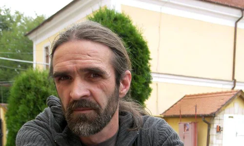 „Literatura nu e făcută din capodopere“ – interviu cu Marin MĂLAICU HONDRARI jpeg
