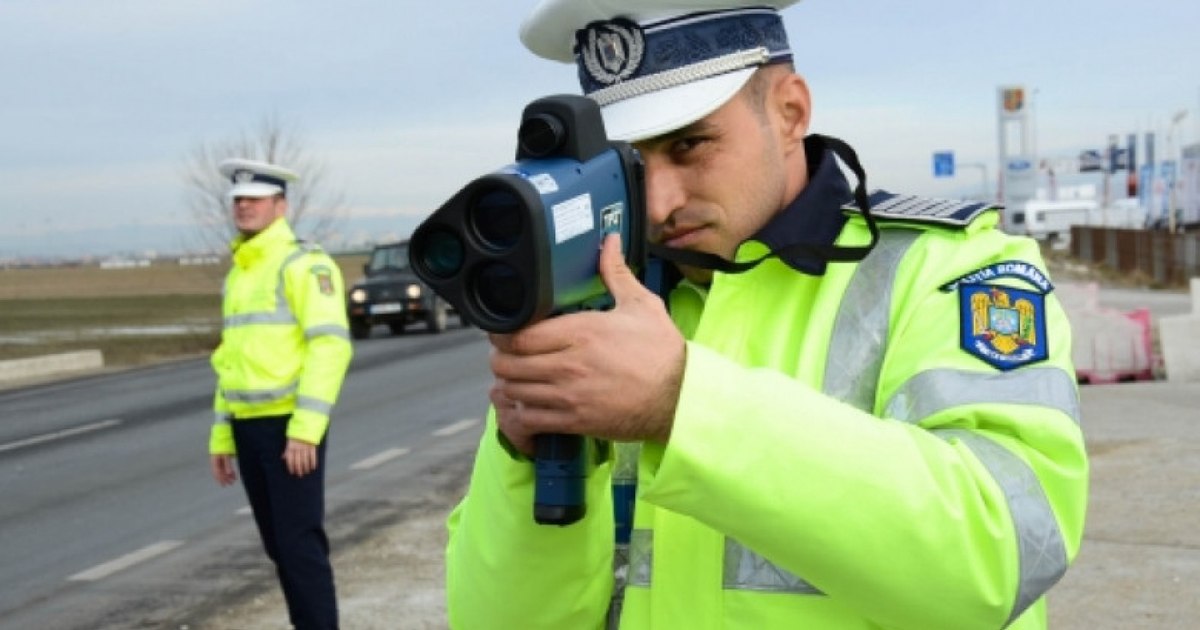 Curse periculoase în Baia Mare: Doi tineri rămân fără permis în câteva ore
