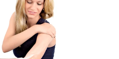 Unguentele  se aplică local,  de două ori pe zi