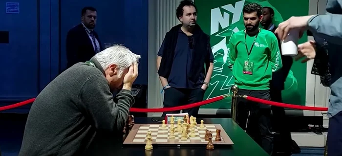 Ucraineanul a stat secunde bune cu capul în mâini   FOTO Captură video