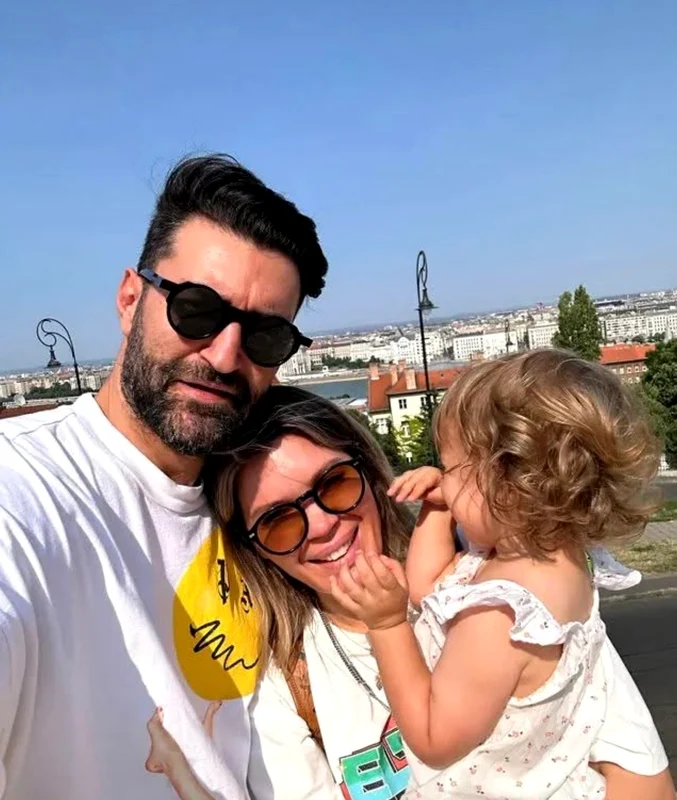 Gina Pistol, Smiley și fiica lor, Josephine 