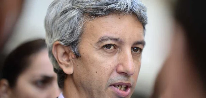 Dan Diaconescu susţine că îl va propune pe Victor Ponta pentru funcţia de premier FOTO Mediafax