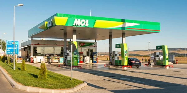 Benzinăria MOL din Floreşti