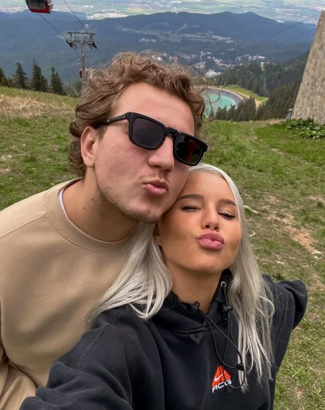 Carmen Grebenișan, alături de soțul său. Sursă: Instagram 