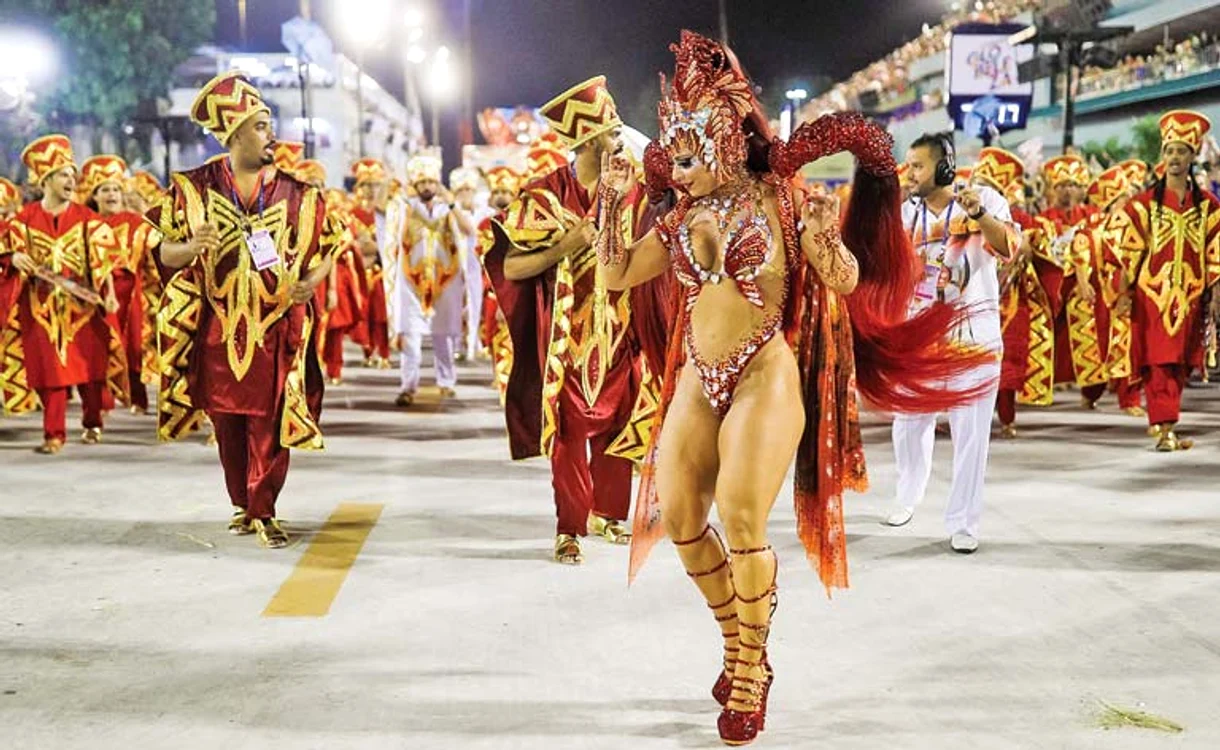 
    Carnavalul  de la Rio de Janeiro,  Brazilia 1 – 9 martie  