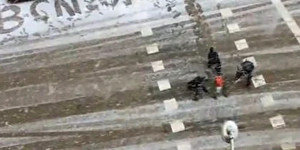 Tinerii şi-au exersat abilităţile pe stradă