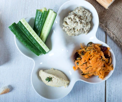 Platou mezze un deliciu mediteraneean de vara jpeg