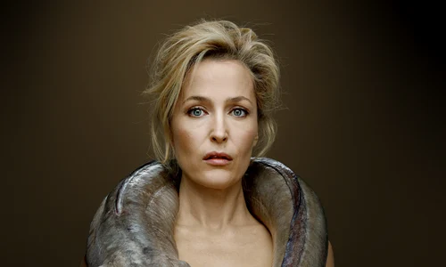 Gillian Anderson (Foto: Fishlove co uk) jpeg