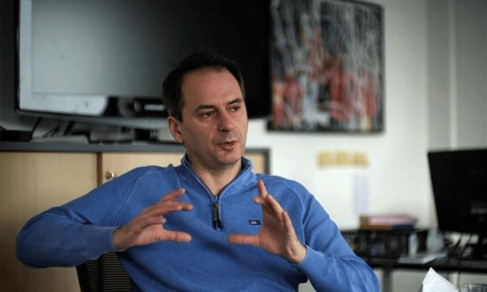 Jurnalistul Hristo Grozev, dat în urmărire de regimul Putin în timp ce distribuia un filmuleț cu mercenari Wagner