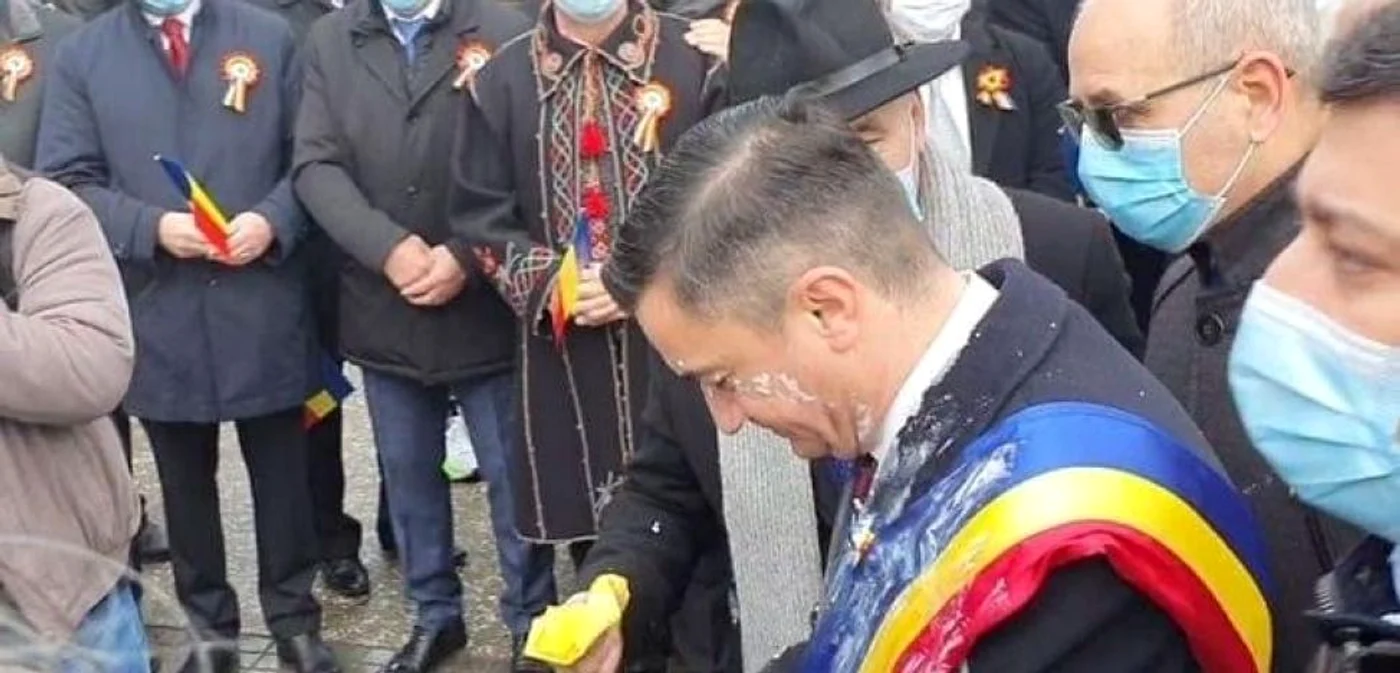 Primarul Mihai chirica