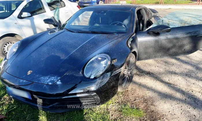 Autoturismul furat/FOTO: PTF Iași
