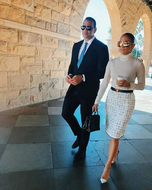 2 j lo jpg jpeg
