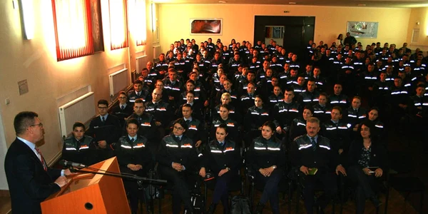 scoala de politie campina foto scoaladepolitie.ro