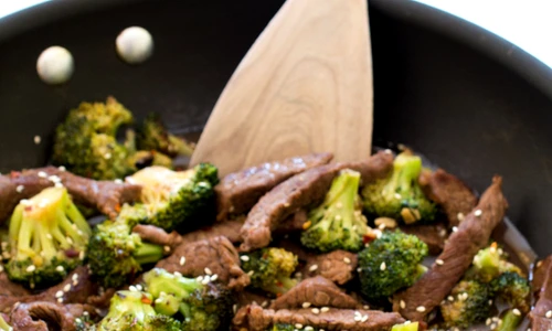 friptura de vita cu broccoli jpeg