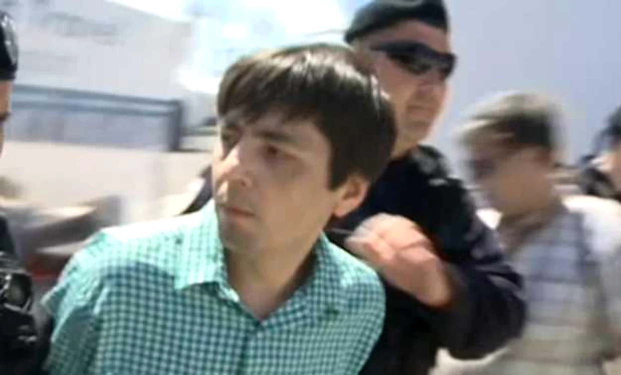 Adrian Zglobiu a rănit un poliţist în tentativa sa de sinucidere