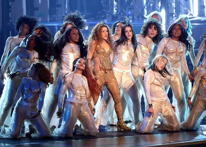 spectacol Shakira la Grammy 2025