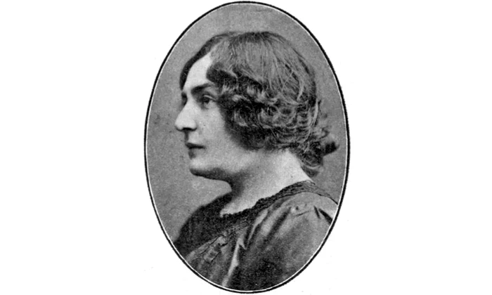 Elena Farago