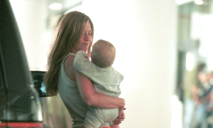 Is Jennifer Aniston Destined to Be Alone? 1/1 jpeg
