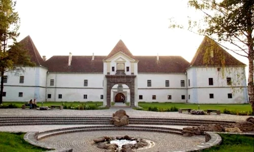 Încep lucrările de reabilitare a cetăţii Miko jpeg