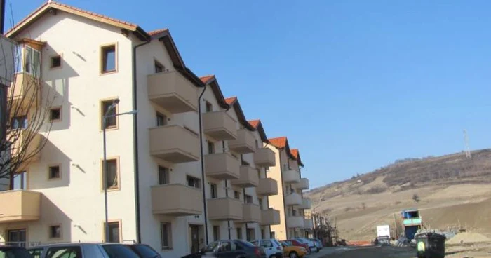 Numarul dezvoltatorilor care pornesc proiecte noi este foarte mic