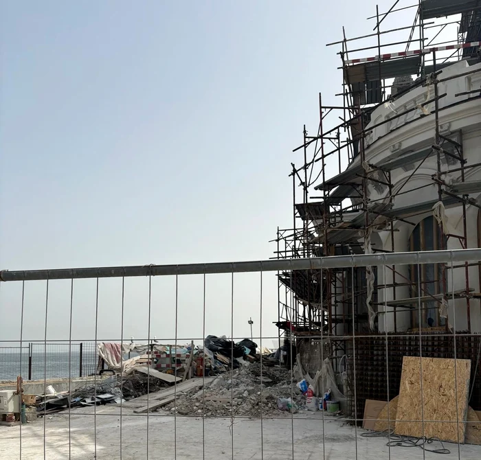 Garda de Mediu a amendat firma care reabilitează Cazinoul Constanța FOTO: CGM constanța