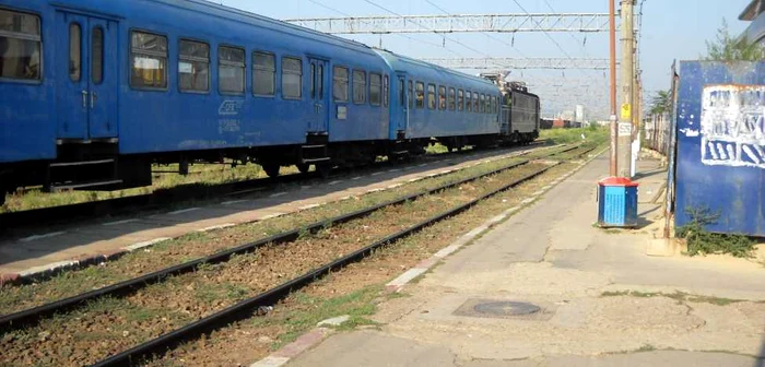 Din cauza furtului, trenurile au circulat cu restricție