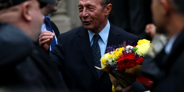 Traian Băsescu şi soţia sa au depus jurământul ca cetăţeni ai Republicii Moldova FOTO David Muntean