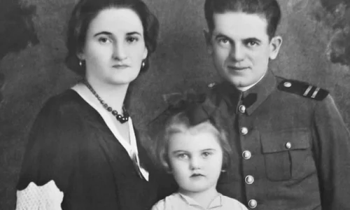 Un vânător de partizani bolşevici se confesează jpeg