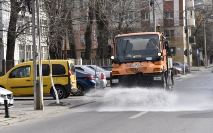 Străzile din Alba Iulia vor fi dezinfectate cu hipoclorit de sodiu