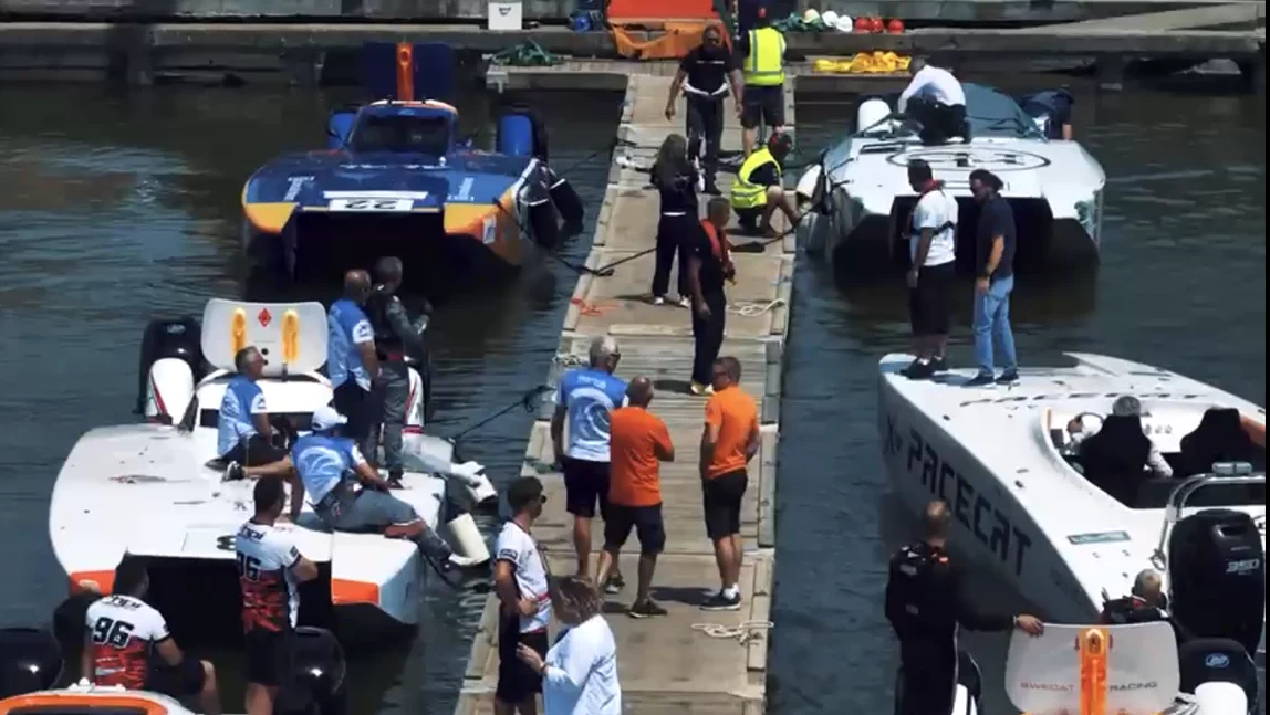 Ambarcatiuni de mare viteza pe lacul Siutghiol Sursa UIM XCAT