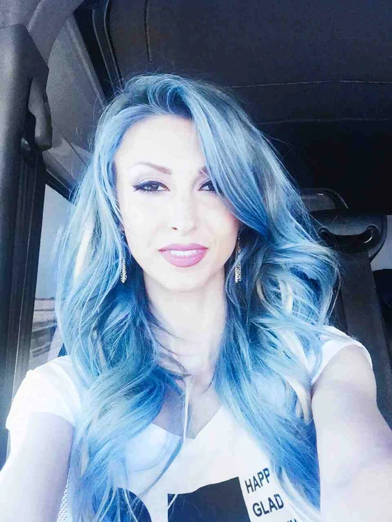 Andreea Bălan nu mai este blondă