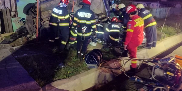 Accident ISU Valcea jpg