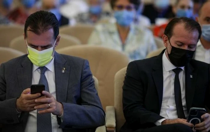 Forin Cîțu a câștigat șefia PNL cu 2.878 de voturi, față de 1.898, cât a obținut Ludovic Orban