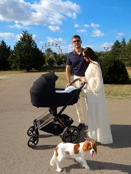 Corina și Mihnea Năstase au un băiețel pe nume Theodor. FOTO: Instagram