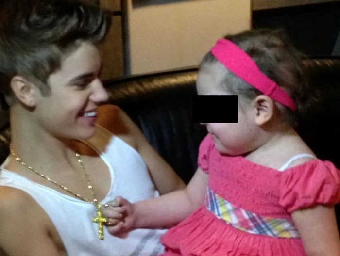 Justin Bieber şi Avalanna (Foto: Twitter)