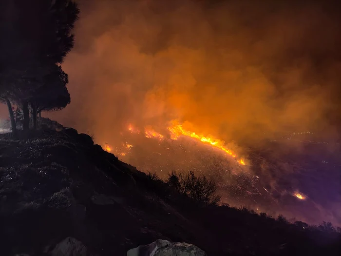 Incendii de vegetație în Grecia / Foto: IGSU