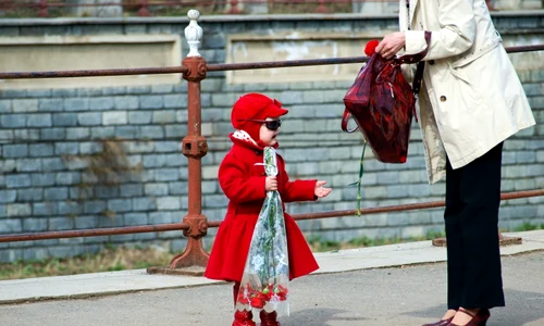Cea care vine și cele care o așteaptă în fiecare joi jpeg